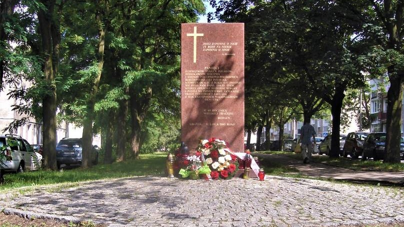 Памятник жертвам Волынской резни в Гданьске