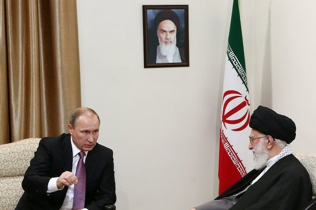 Владимир Путин и Али Хаменеи