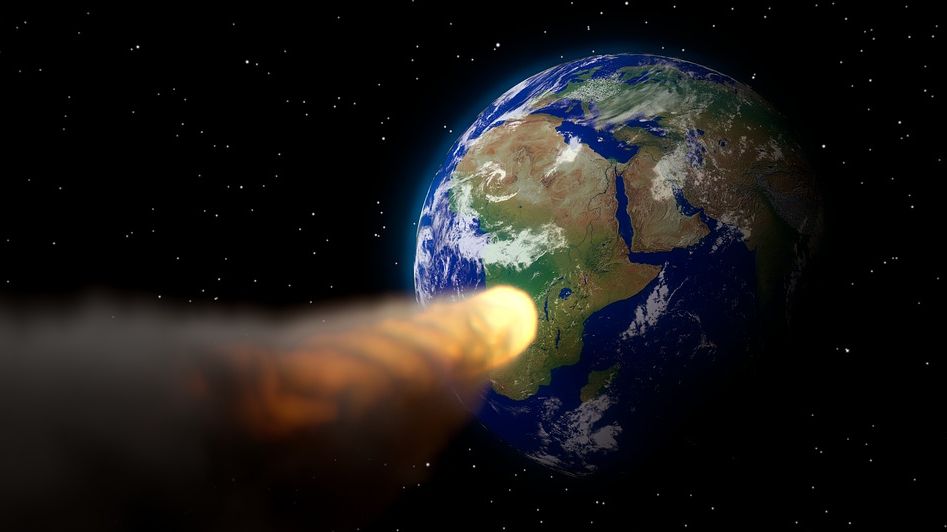 Астероид мчится к Земле