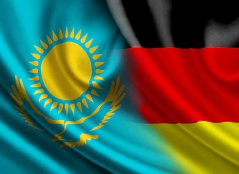 Флаги Казахстана и Германии
