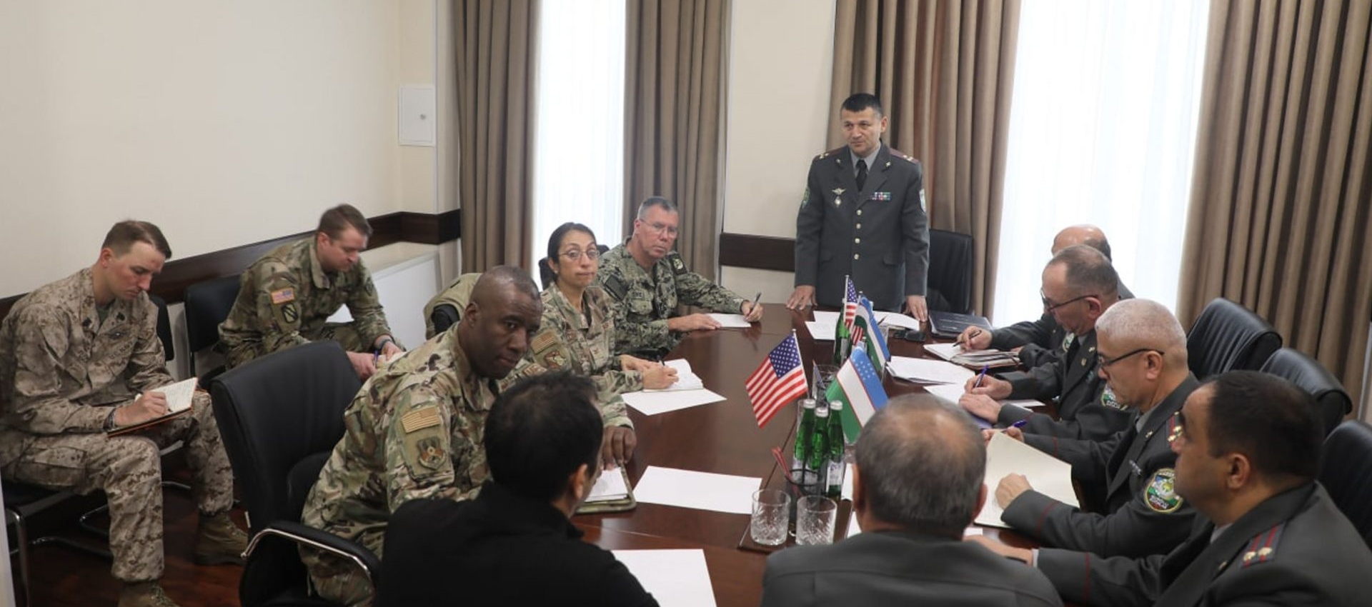 Военная делегация медиков США в Ташкентском Центральном военном клиническом госпитале