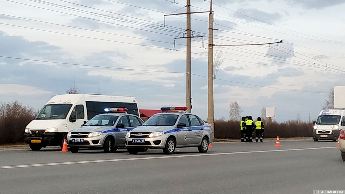 Тольятти. Полицейские ограничили передвижение по Южному шоссе