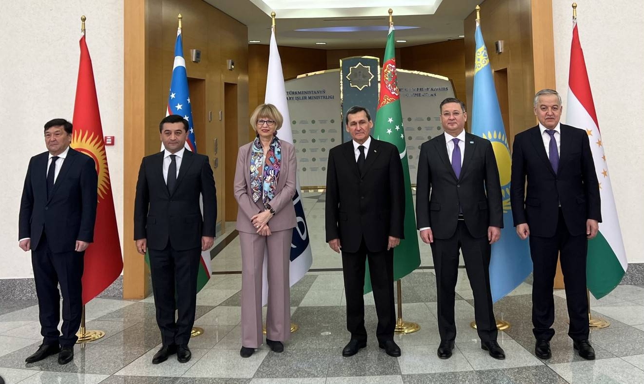 В Туркмении прошло заседание глав МИД Средней Азии и Генсека ОБСЕ