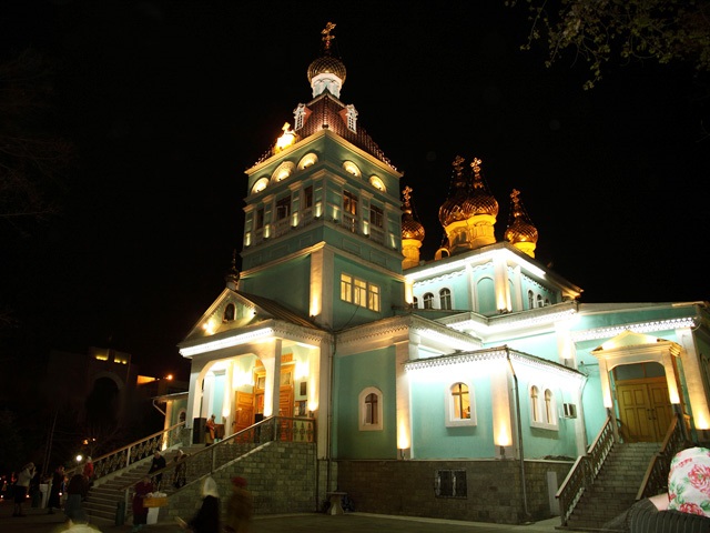 Собор Святого Николая в Алма-Ате