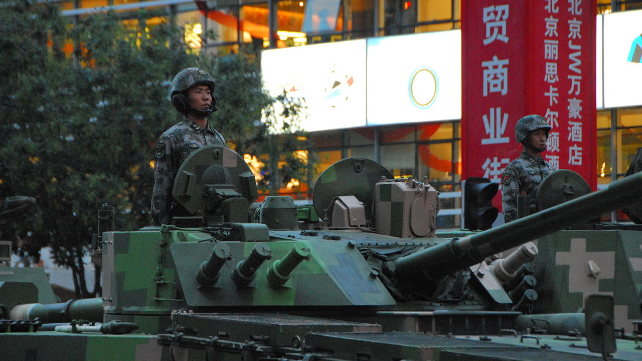 Военная техника на параде в Китае