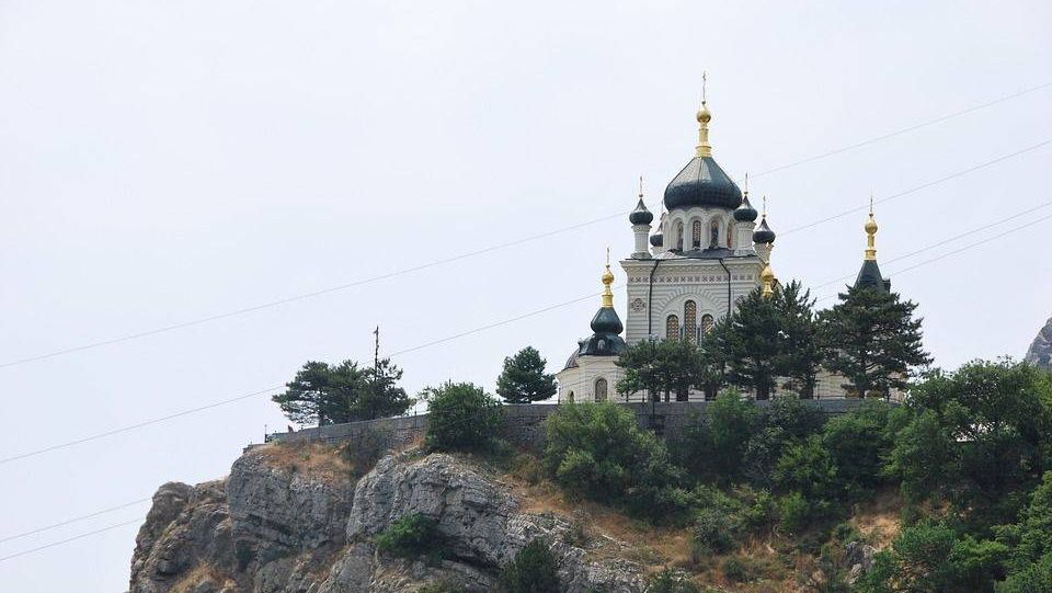 Крым. Церковь