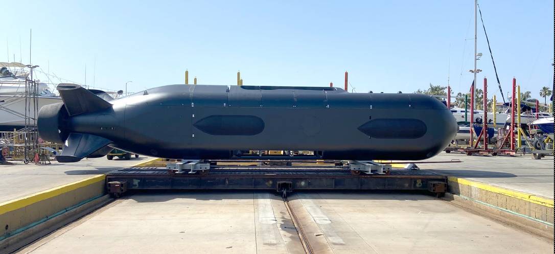 Прототип сверх-большого подводного дрона-минного заградителя (XLUUV)