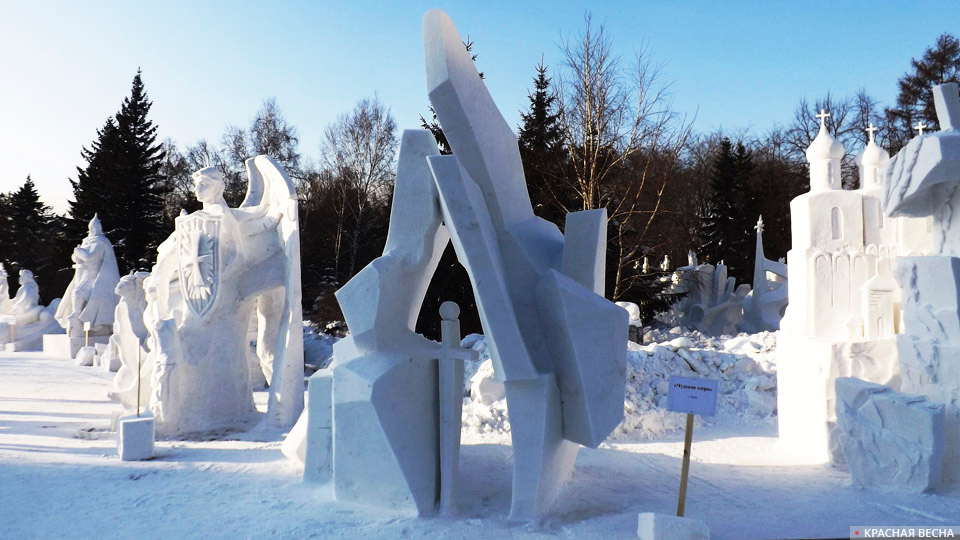 XXI Сибирский фестиваль снежной скульптуры. Скульптура «Чудское озеро»