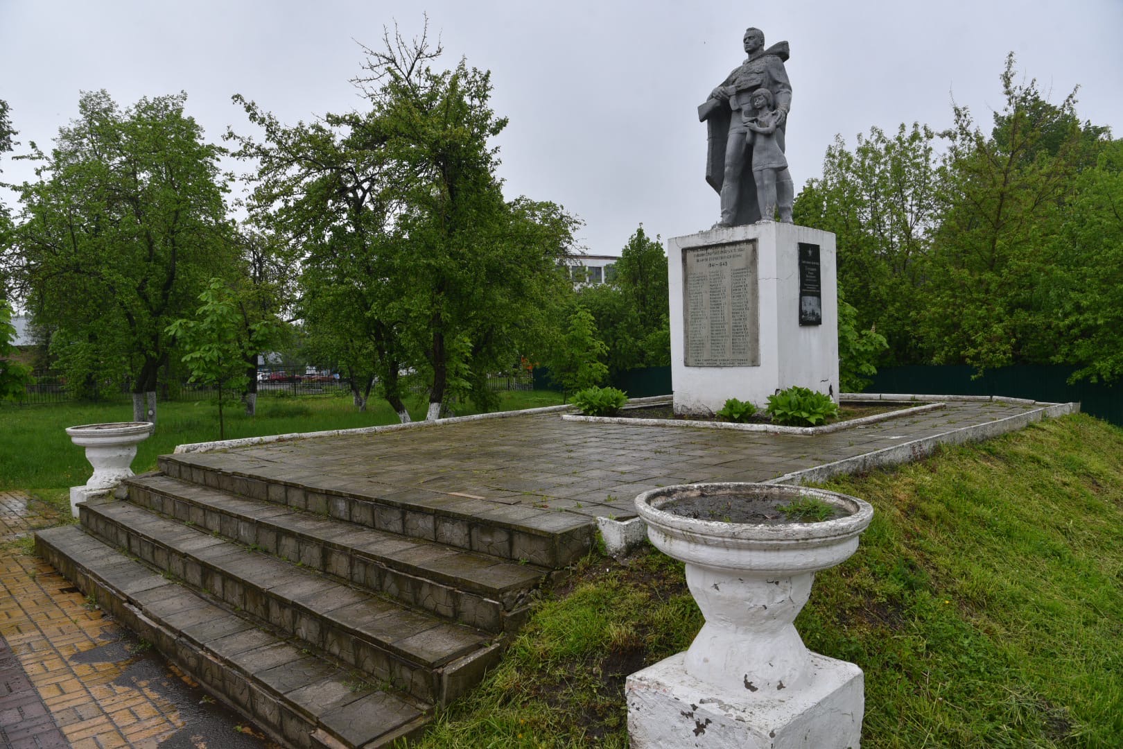 Памятник воину-освободителю в Кондрово