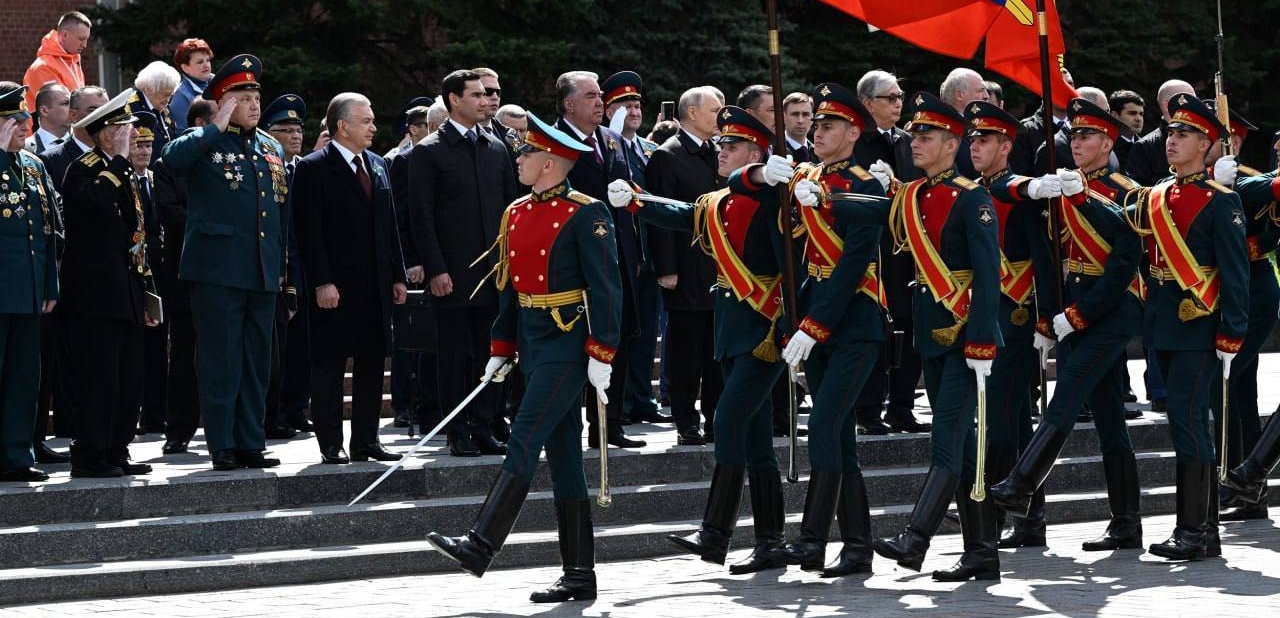 Президент Узбекистана на параде на Красной площади