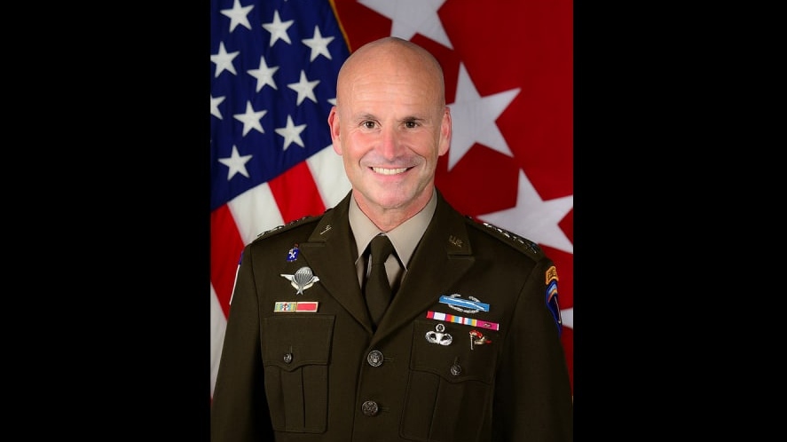 Кристофер Каволи — генерал армии США главнокомандующий силами НАТО в Европе