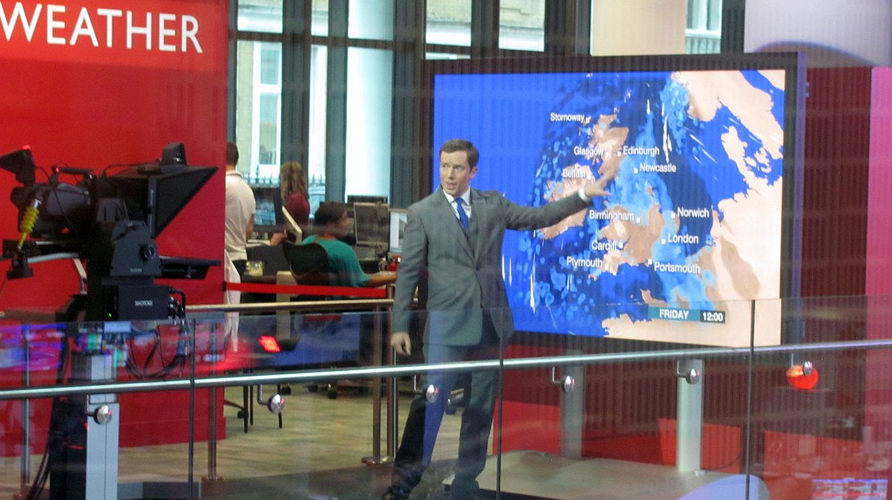 Студия прогноза погоды BBC Weather