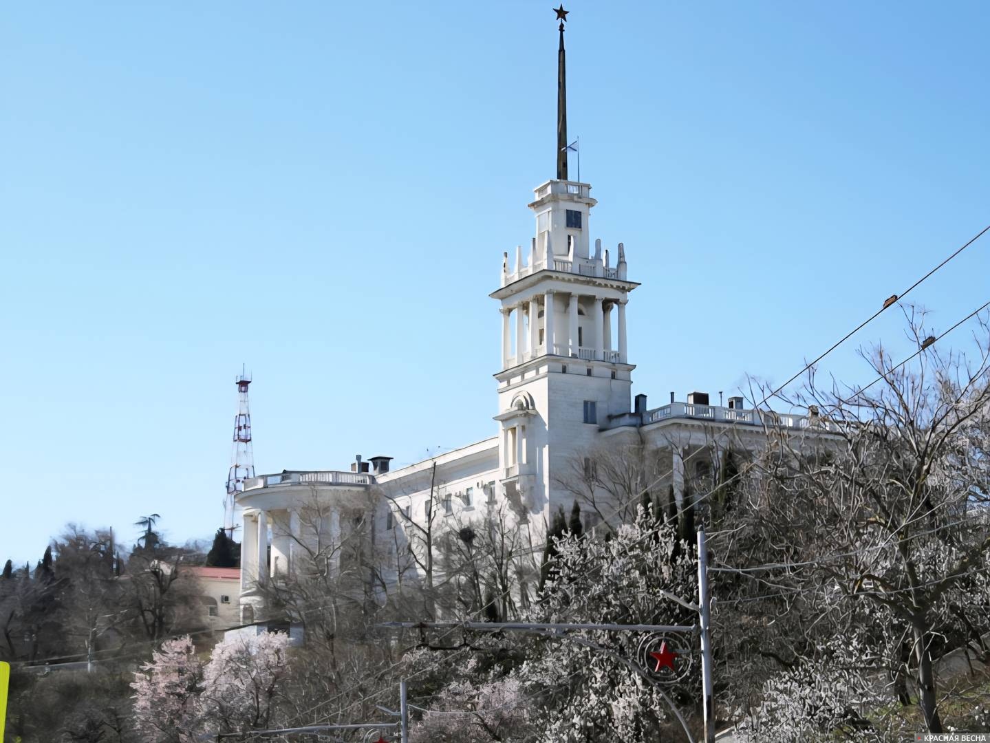 Севастополь в цвету