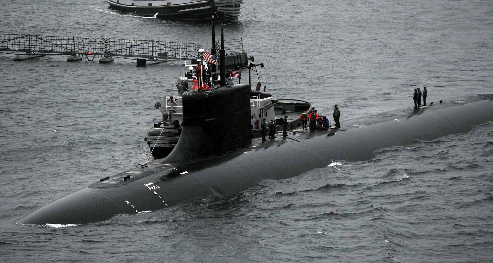 Подлодка USS Connecticut
