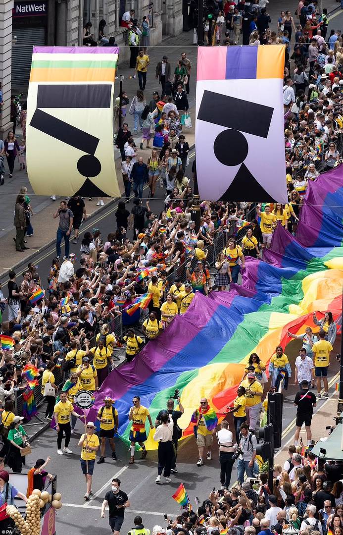 Прайд в Лондоне. 2022