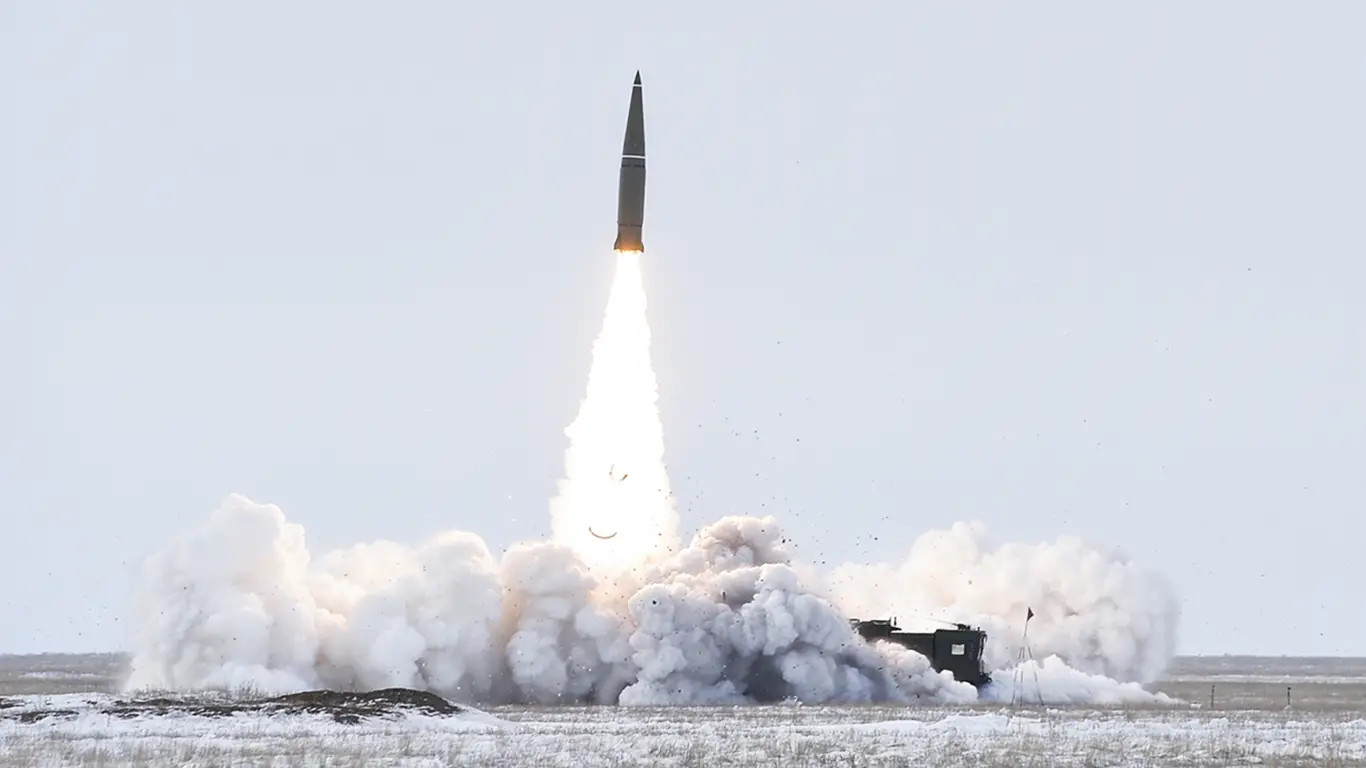 «Искандер». Запуск раекты