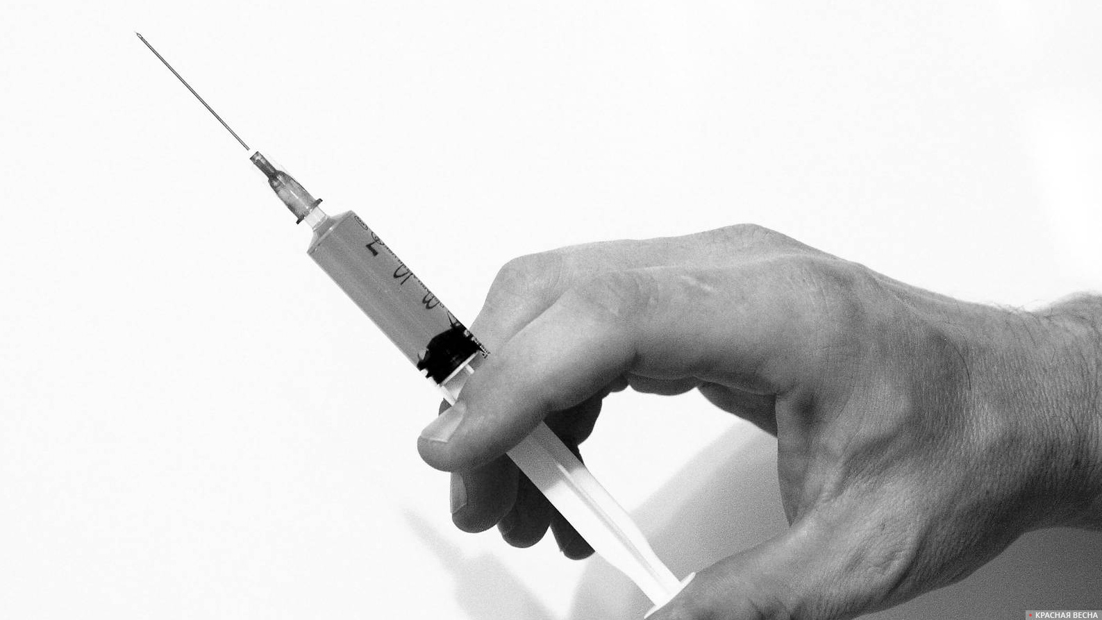 Российские медики заявили об испытаниях  одной вакцины от .