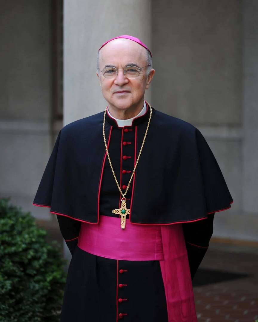 Карло Мария Вигано, архиепископ Римско-католической церкви