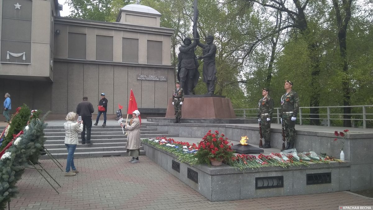 Мемориал победы в красноярске фото