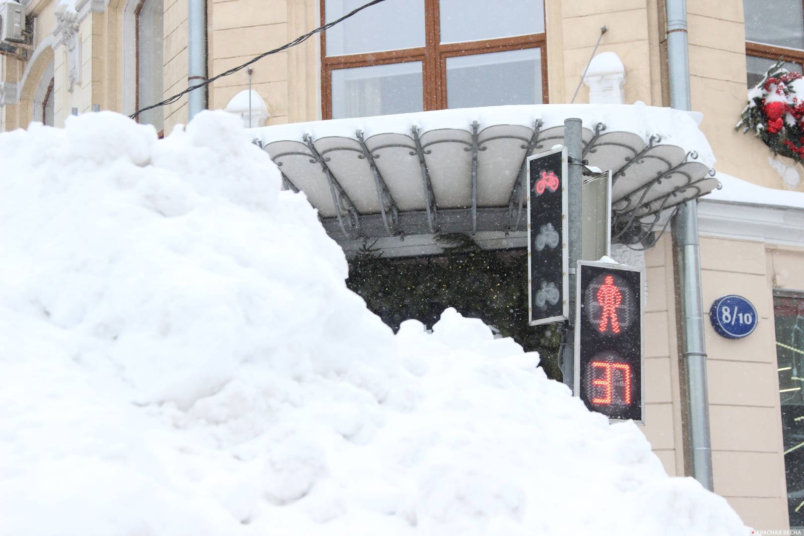 Снег в Москве