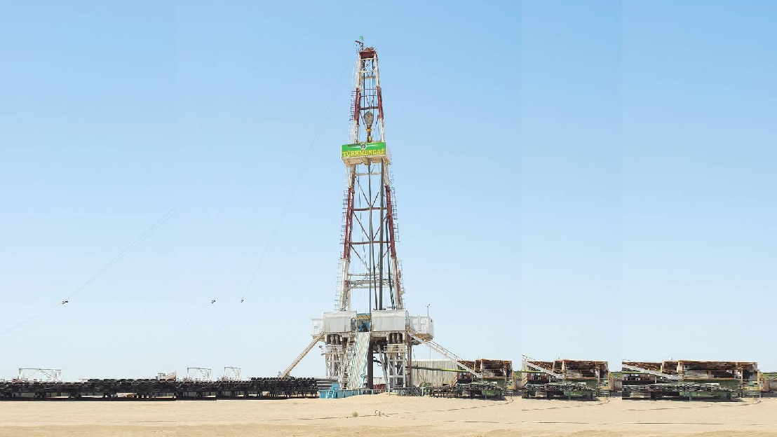 Газовая вышка в Туркмении