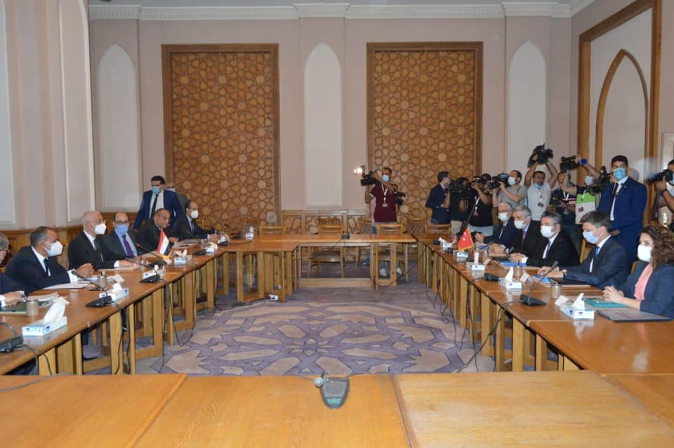 Встреча делегаций Турции и Египта в Каире