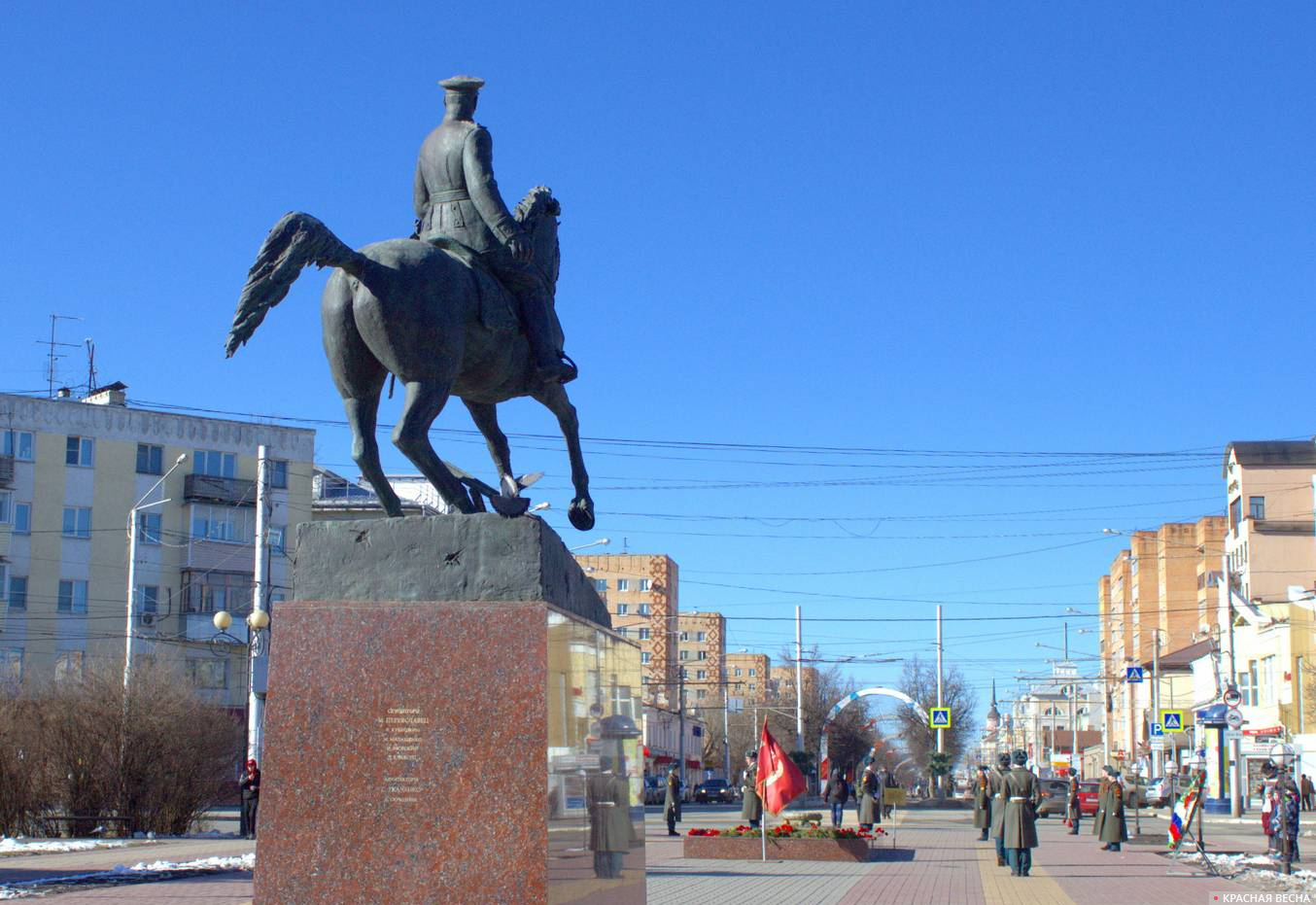 Площадь Победы. Памятник Г. К. Жукову. г. Калуга
