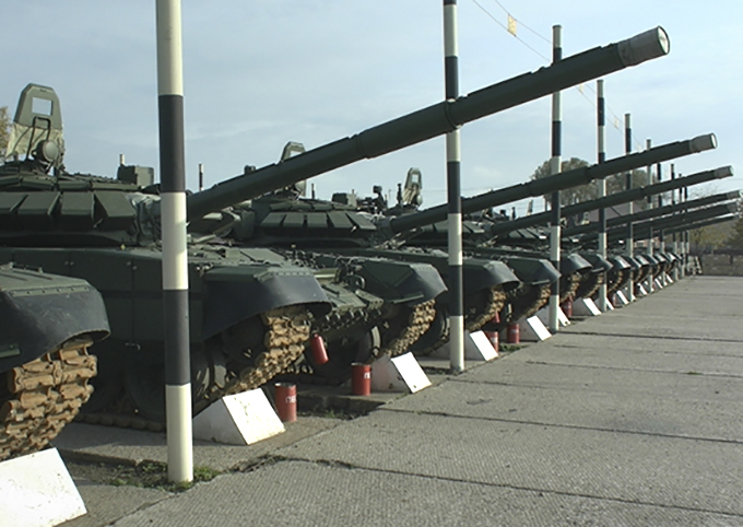 Очередная партия танков Т-72Б3М с улучшенными характеристиками поступила на вооружение армейского корпуса Балтийского флота