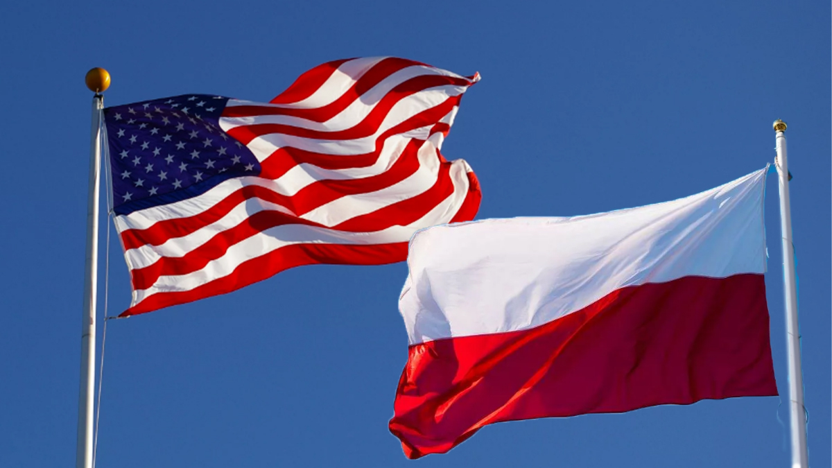 Флаги США и Польши