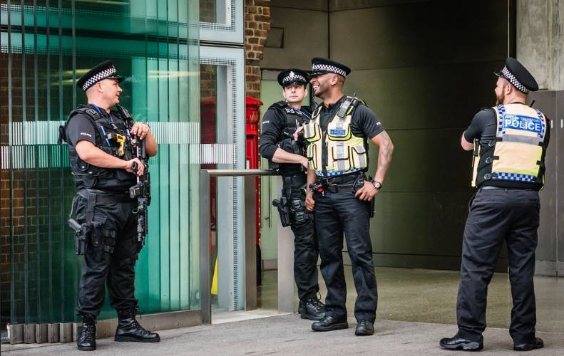 Полиция Лондона