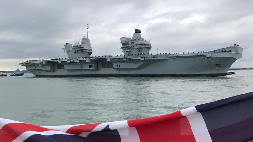 Британский авианосец HMS Prince of Wales