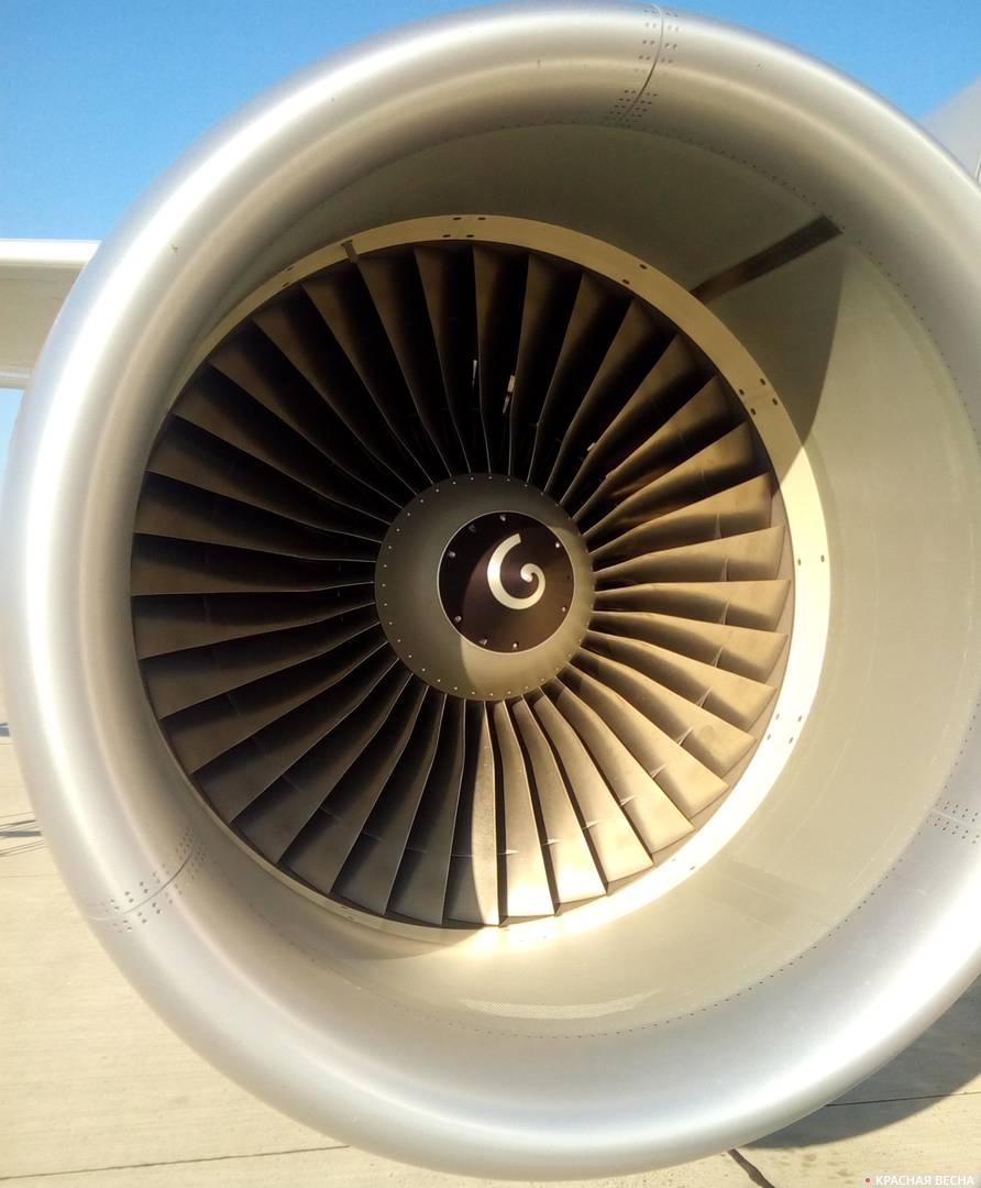 Двигатель самолета. Airbus A320