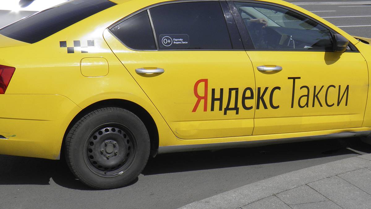 Фото работа в такси. Такси Александров. Такси без комиссии для водителей