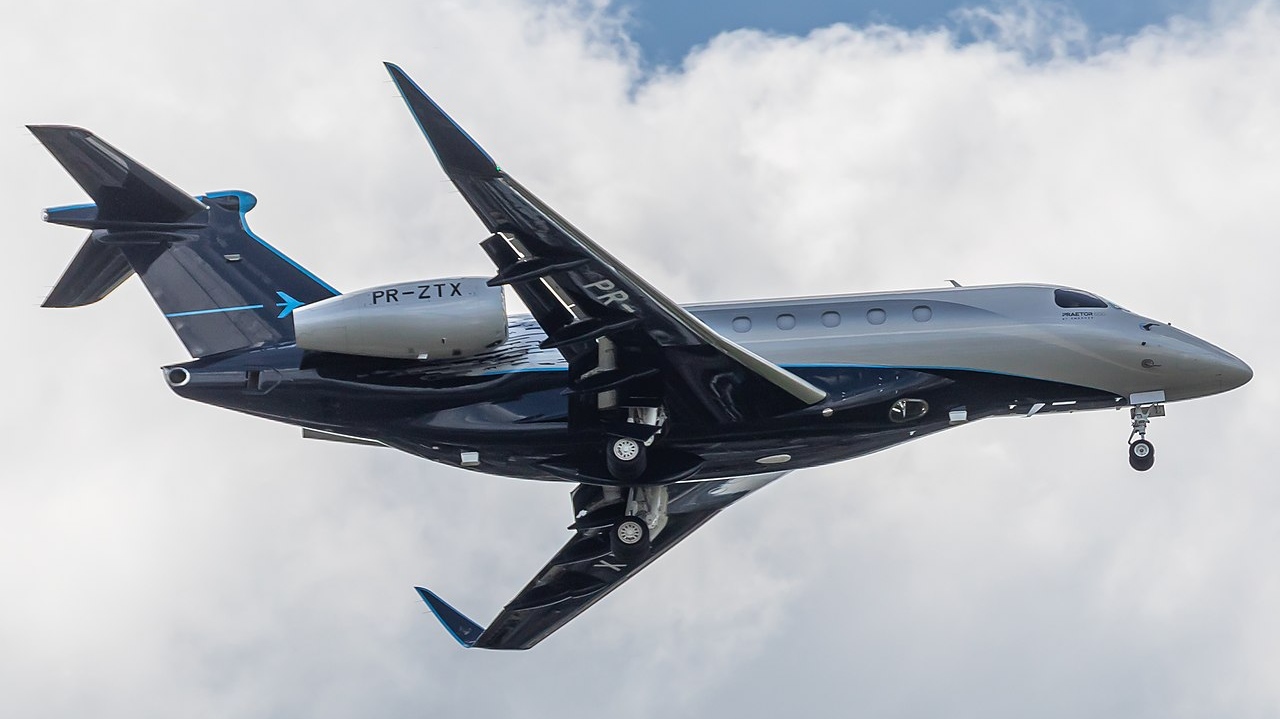 Бразильский самолет Embraer Praetor 600
