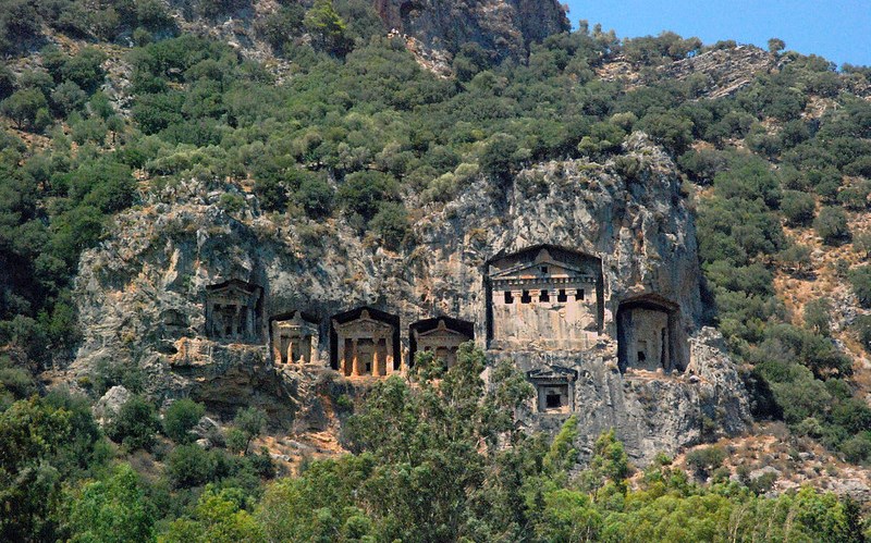 Скальные гробницы. Турция