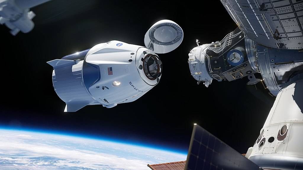 SpaceX Crew Dragon. Иллюстрация