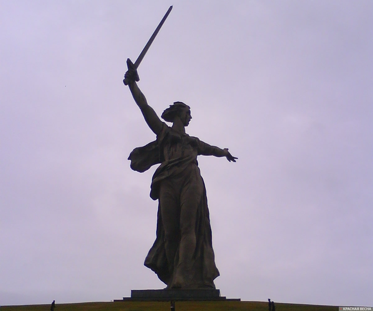 Россия, Волгоград, скульптура «Родина-мать зовёт»
