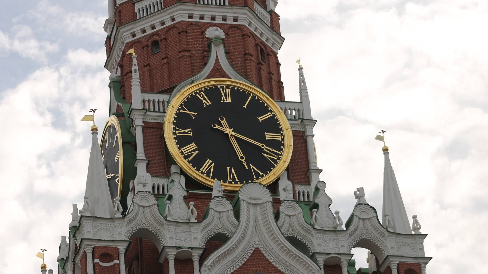 Кремль. Куранты Спасской башни. Москва