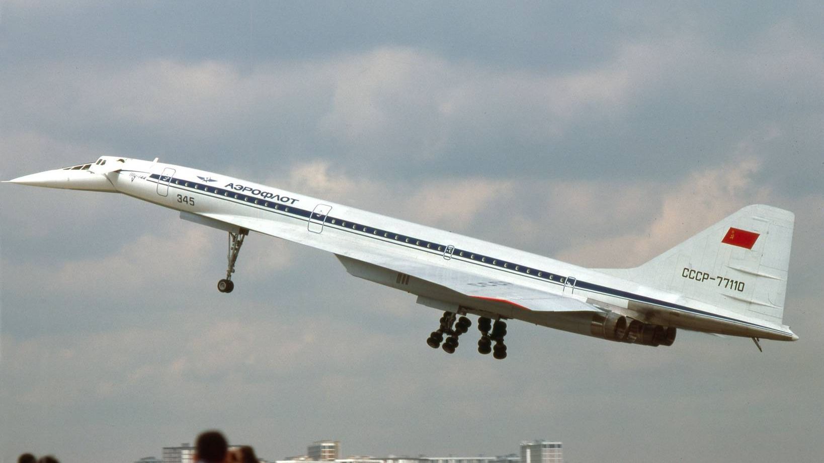Сверхзвуковой пассажирский самолёт ТУ-144. СССР