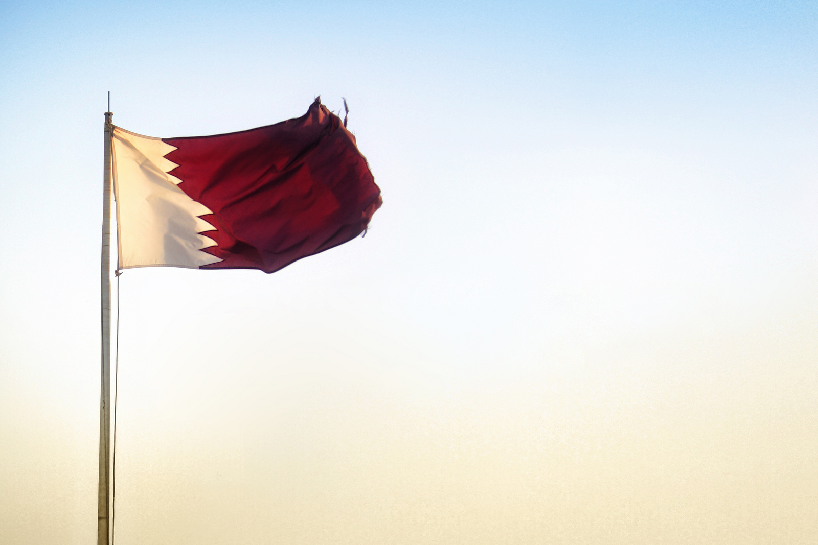 Флаг Катара, автор Juanedc лицензия CC BY 2.0