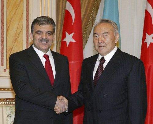 Президент Казахстана Нурсултан Назарбаев и Президент Республики Турция Абдулла Гюль