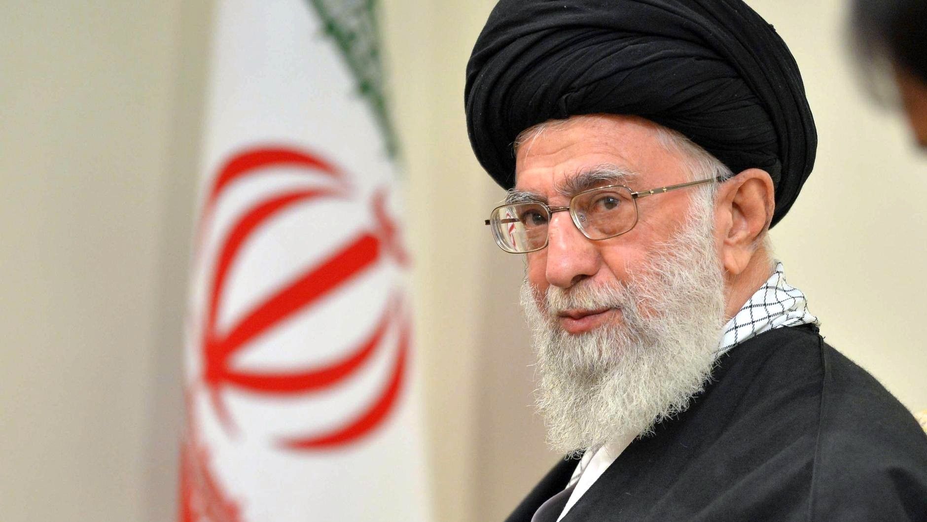 Верховный руководитель Ирана Али Хаменеи