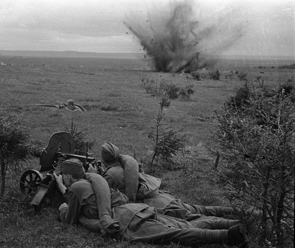 Советские пулеметчики в сентябре 1941 года