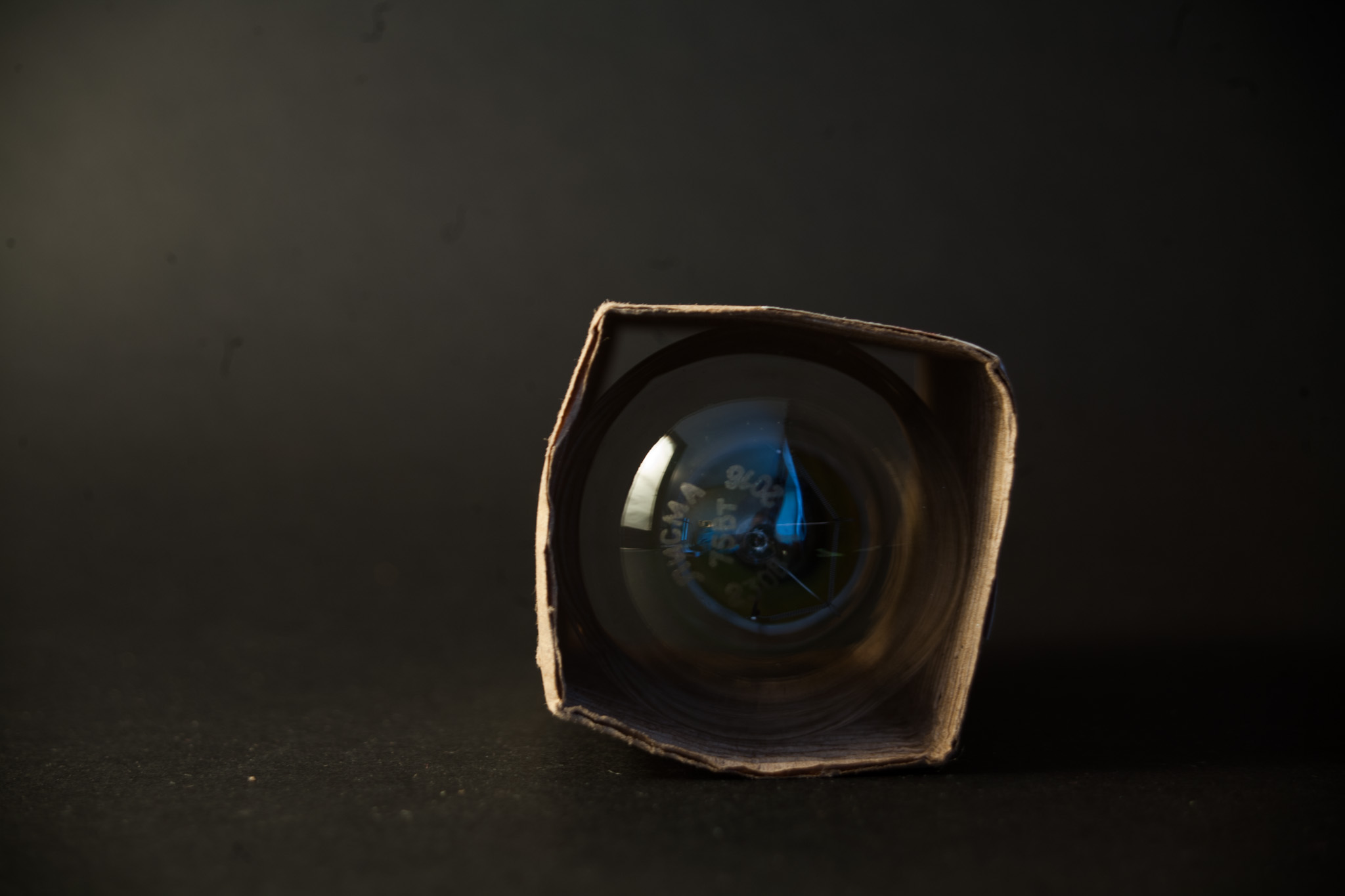 Лампочка в упаковке