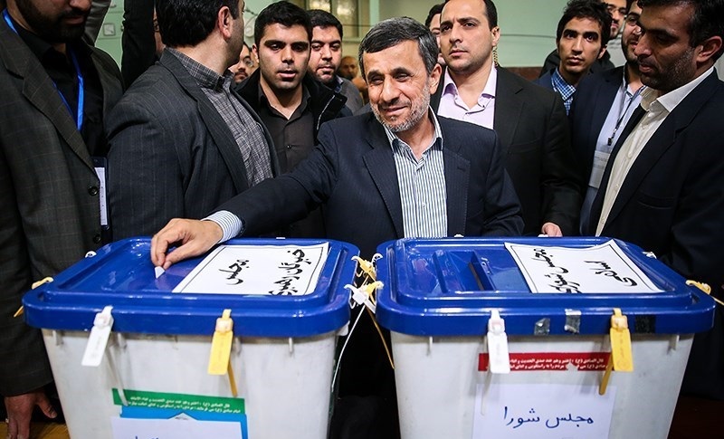 Махмуд Ахмадинежад на выборах в 2016 году