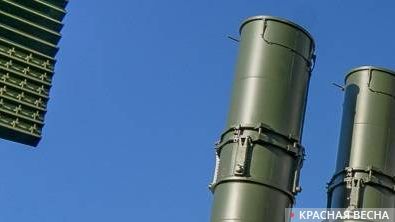 Пуско-заряжающая установка зенитной ракетной системы С-300ВМ «Антей-2500»