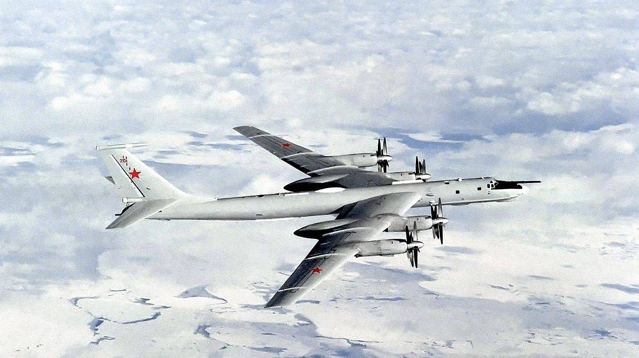 Дальний противолодочный самолёт Ту-142МР «Орёл»