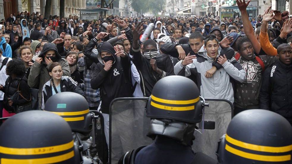 Франция. Протесты.