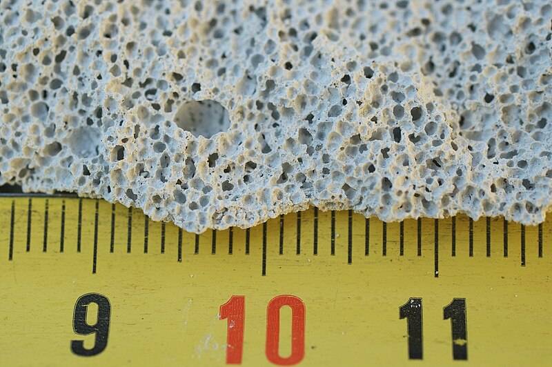 Aerated autoclaved concrete — detail