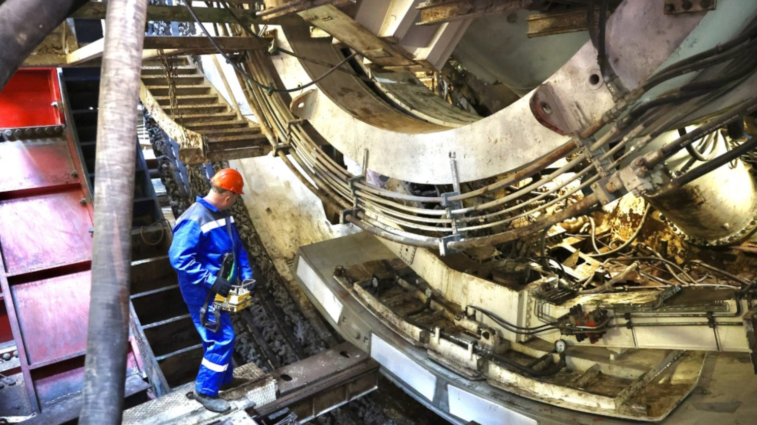Запуск тоннелепроходческого механизированного комплекса «Надежда» в Санкт-Петербурге